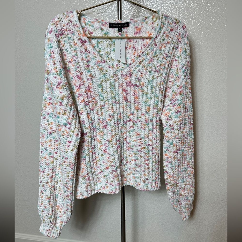 I love Ellie sweater size M